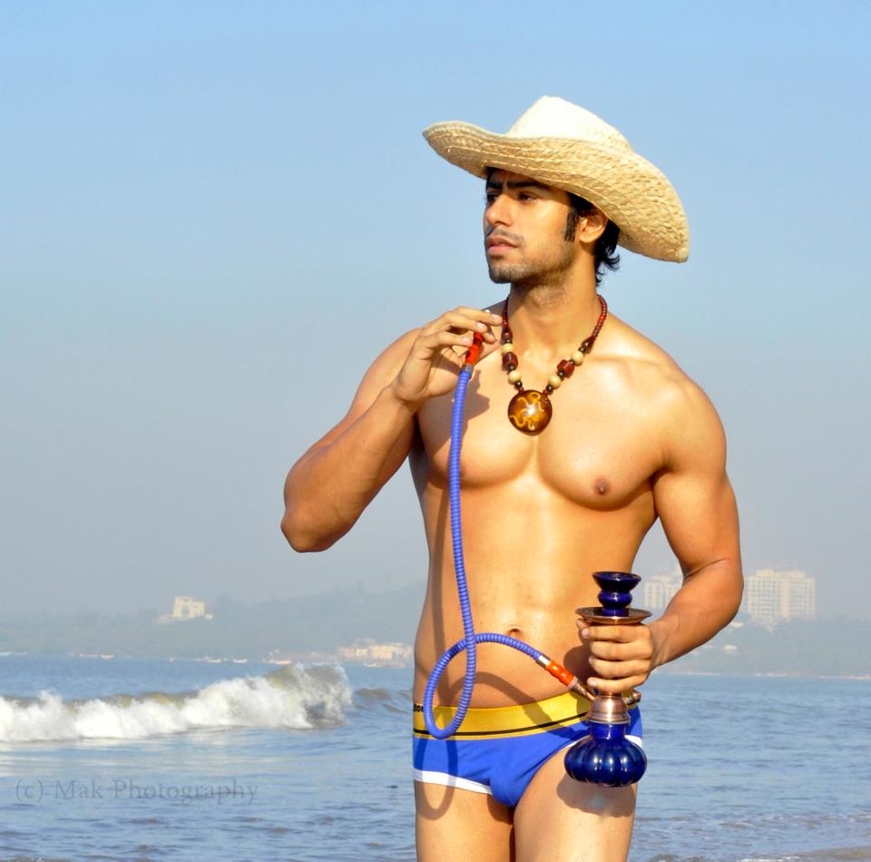 indian tv serial male actor in underwear